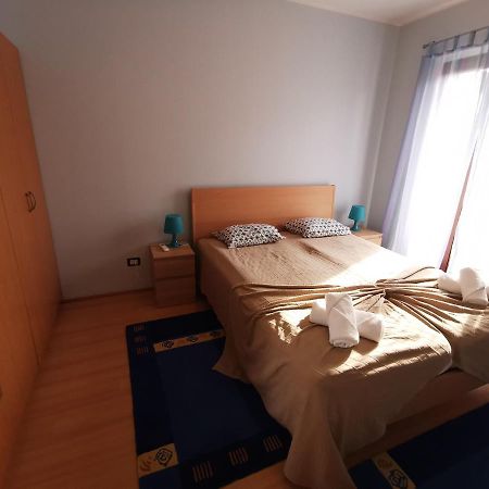 Apartment Lara Rovinj Extérieur photo