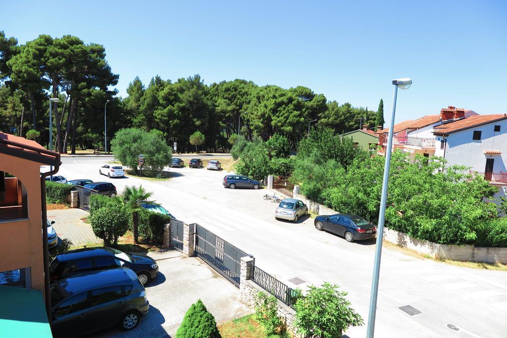 Apartment Lara Rovinj Extérieur photo